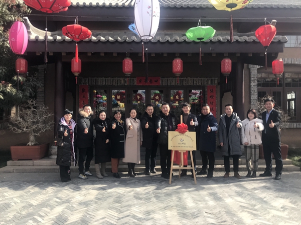 官網4.jpg