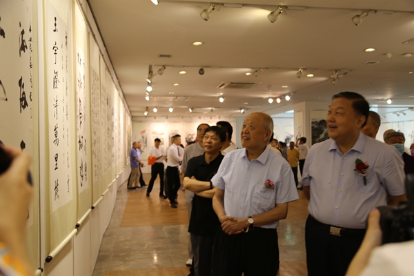 官網(wǎng)04.jpg